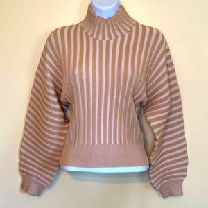 Free People Stretchy Crop Sweater size Small